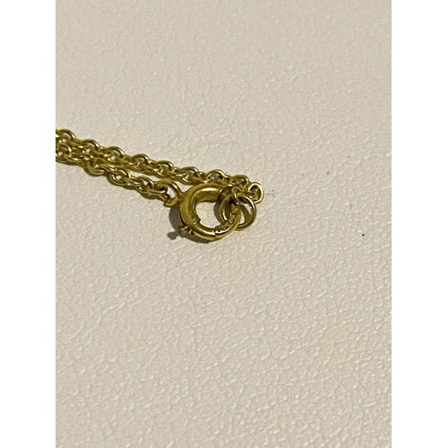 20 - A DELICATE 18CT YELLOW GOLD CHAIN NECKLACE, Marked to clasp, 42cm long approx.