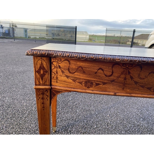 26 - A MAHOGANY AND SATINWOOD INLAID SIDE/CONSOLE TABLE, with gadrooned edge to top, wonderful inlay deta... 