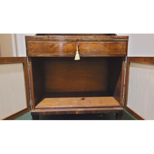 44 - A VERY GOOD QUALITY INLAID MAHOGANY CHIFFONERE SECRETAIRE, this is a neatly sized multifunctional pi... 