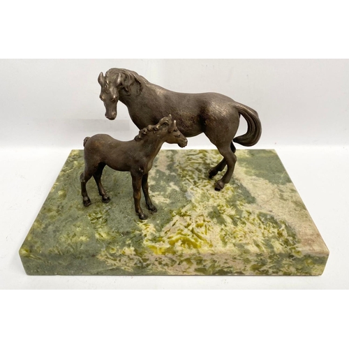 60 - A FINE BRONZE MARE AND FOAL SCULPTURE, mounted on rectangular green marble base, with a finely finis... 