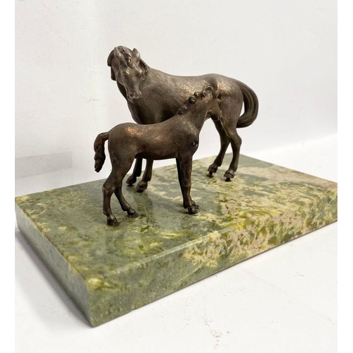 60 - A FINE BRONZE MARE AND FOAL SCULPTURE, mounted on rectangular green marble base, with a finely finis... 