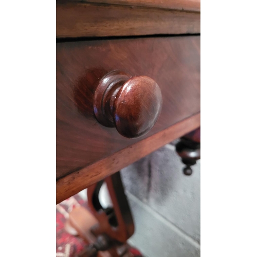 67 - A VERY FINE 19TH CENTURY MAHOGANY SIDE / HALL TABLE, with a single drawer to the frieze having a pai... 