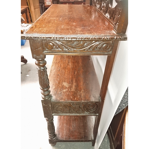 172 - A FINE 19TH CENTURY OAK THREE TIER BUFFET / WHAT-NOT / SIDE BOARD, with carved acanthus motif throug... 