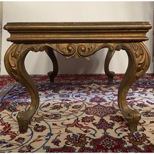 173 - A GOOD QUALITY LOW RISE COFFEE TABLE, with cabriole shaped legs having carved acanthus leaf detail t... 