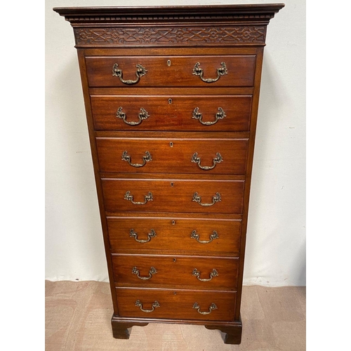 144 - AN EXCELLENT MAHOGANY SEVEN DRAWER TALLBOY CHEST, likely Irish, with dentil cornice above carving, t... 