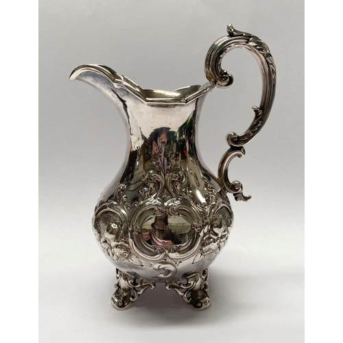 16 - AN EXCELLENT EDWARD VII SILVER DECORATIVE PITCHER, Maker Edward & John Barnard London, c.1859, bulbo... 