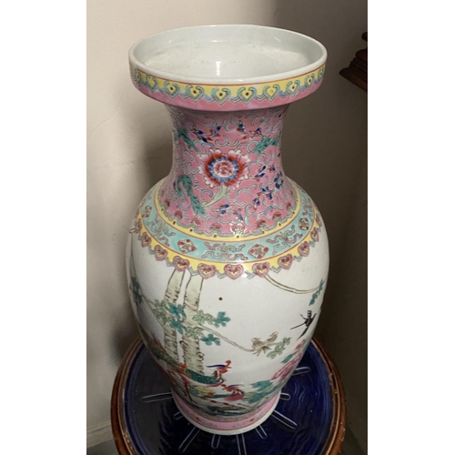 22 - A LARGE 20TH CENTURY CHINESE FAMILLE ROSE PORCELAIN VASE, of baluster form, decorated with painted s... 