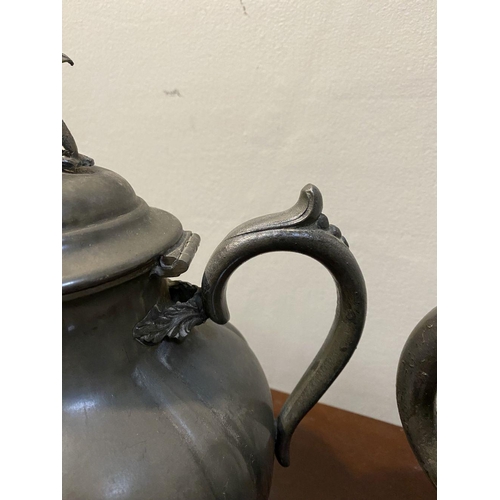 73 - A VINTAGE SILVER PLATED COFFEE POT & TEAPOT, teapot with scroll handle and eagle finial to cover, st... 