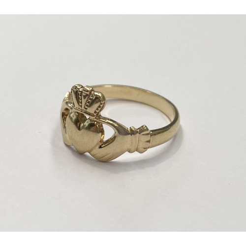 97 - A TRADITIONAL 10CT YELLOW GOLD IRISH CLADDAGH RING, Makers marks JC, Hallmarks rubbed, Marked Made i... 