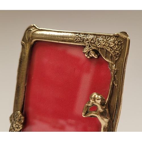 107 - A LOVELY ART NOUVEAU STYLE BRASS MINATURE PICTURE FRAME, with female figure to the right & floral de... 