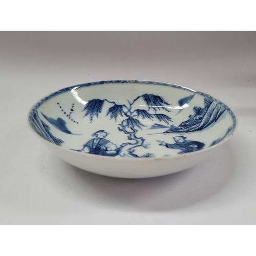 116 - A CHINESE BLUE & WHITE PORCELAINE TEA BOWL & SAUCER, late 18th century / early 19th century, decorat... 