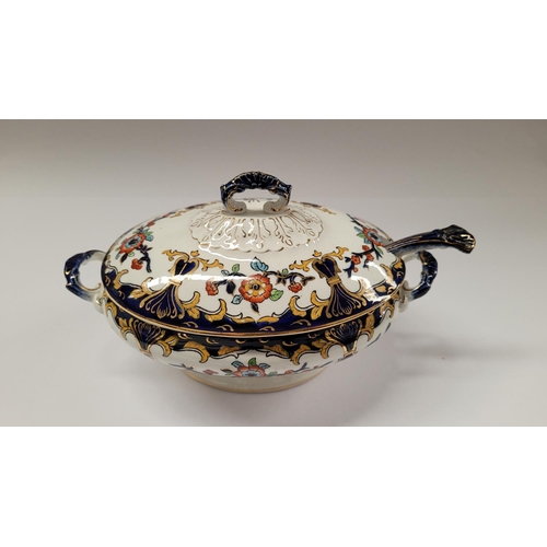 137 - AN ANTIQUE DAVENPORT SERVING DISH / SMALL SOUP TUREEN, with lid & ladle, lovely floral design with c... 