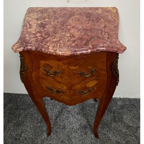 155 - A WELL MADE EARLY 20TH CENTURY FRENCH LOUIS XV STYLE KINGWOOD VEENERED & MARQUETRY INLAID MARBLE TOP... 