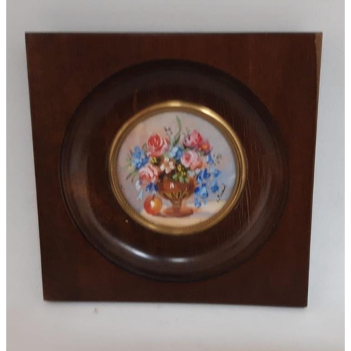 171 - A FRAMED FLORAL STILL LIFE MINIATURE PAINTING, signed lower right. Dimensions: 12.5cm square.