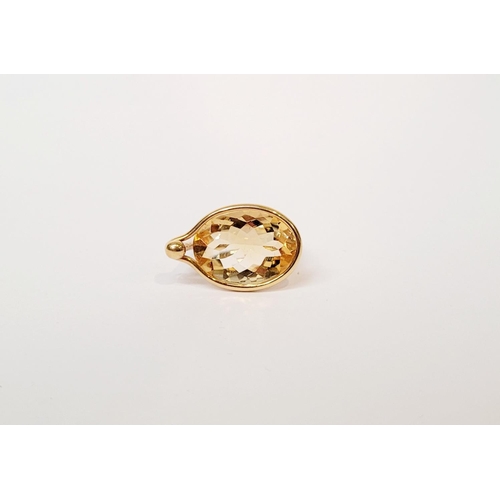 19 - A REALLY BEAUTIFUL VIVIANNA TORUN FOR GEORG JENSEN ‘SAVANNAH’ 18CT YELLOW GOLD CITRINE RING, crafted... 