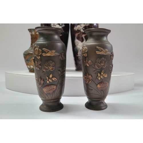 192 - A COLLECTION OF SMALL VASES; Various designs & styles, includes, 2 x medium sized Japanese reverse p... 