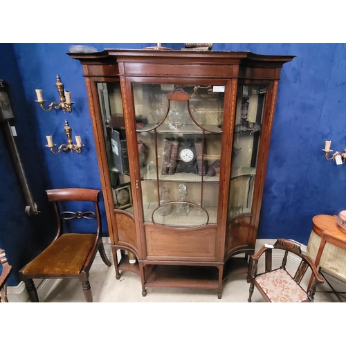 45 - A VERY FINE EDWARDIAN GLAZED DISPLAY CABINET, with inlaid decoration throughout, the central glazed ... 