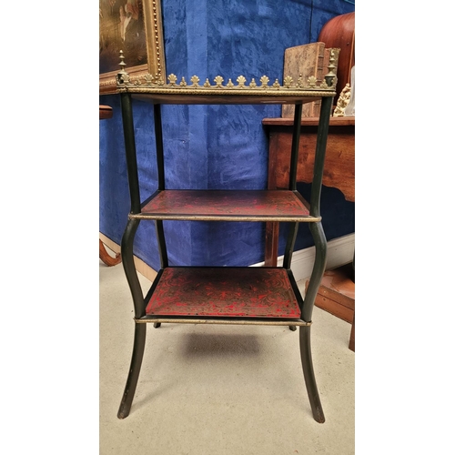 46 - A LATE 19TH CENTURY THREE TIER ‘BOULLE’ BRASS INLAID TABLE / WHAT-NOT, the top tier with a raised br... 