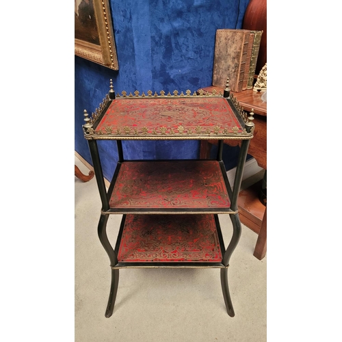 46 - A LATE 19TH CENTURY THREE TIER ‘BOULLE’ BRASS INLAID TABLE / WHAT-NOT, the top tier with a raised br... 