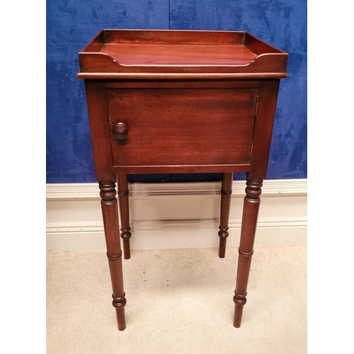 48 - A 19TH CENTURY VERY GOOD QUALITY MAHOGANY SINGLE DOOR CABINET, with raised three quarter gallery to ... 