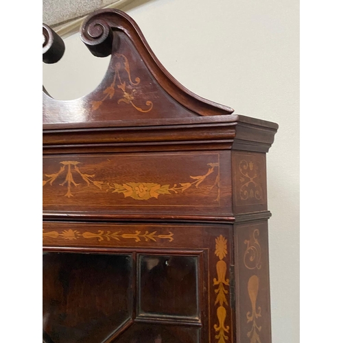 59 - A BEAUTIFULLY INLAID EDWARDIAN MAHOGANY ASTRAGAL GLAZED CORNER CABINET, in the Edwards & Roberts sty... 