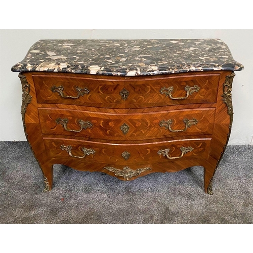 7 - AN ATTRACTIVE & WELL MADE EARLY 20TH CENTURY ANTIQUE FRENCH LOUIS XV STYLE KINGWOOD VENEERED & MARQU... 