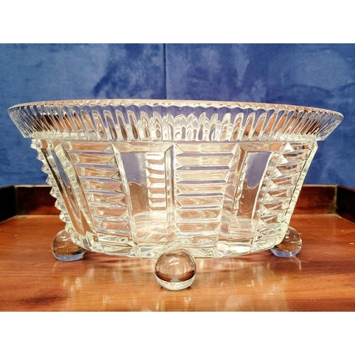 75 - A VINTAGE CZECHOSLOVAKIAN GLASS FRUIT / CENTRE BOWL, early/mid 20-century. Marked Tchecoslovaquie to... 