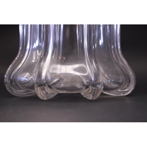 80 - A GOOD QUALITY LATE 19TH CENTURY IRISH GLASS DECANTER, with undulating design to the body, with stop... 