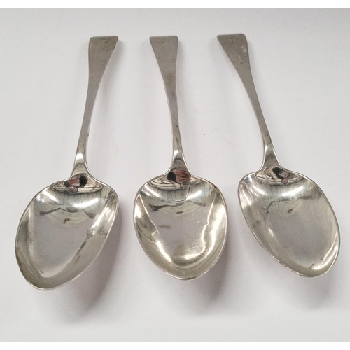 93 - THREE IRISH 19TH CENTURY SILVER SERVING SPOONS, with Dublin hallmarks; date letter of ‘p’ for 1885, ... 