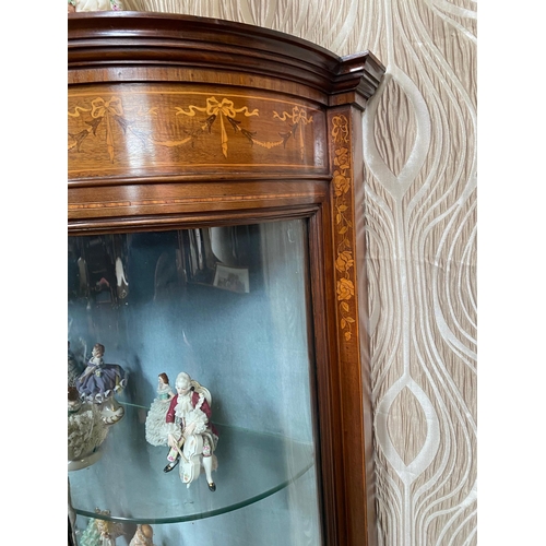 112 - AN EXCEPTIONAL EDWARDIAN MAHOGANY & SATINWOOD INLAID BREAKFRONT GLAZED DISPLAY CABINET, with beautif... 