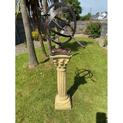 207 - A VERY GOOD QUALITY GARDEN ORNAMENT IN THE FORM OF AN ARMILLARY SUN DIAL PLACED UPON A STONE COLUMN ... 