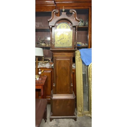 212 - AN EXCELLENT IRISH GEORGIAN LONGCASE CLOCK BY ATKINSON OF DUBLIN, the hood with swan neck pediment w... 