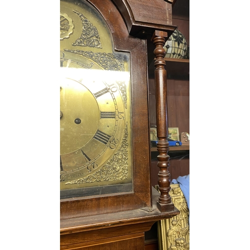 212 - AN EXCELLENT IRISH GEORGIAN LONGCASE CLOCK BY ATKINSON OF DUBLIN, the hood with swan neck pediment w... 