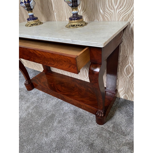 3 - AN EXCEPTIONAL MARBLE TOPPED WILLIAM IV MAHOGANY CONSLE TABLE, with a triple reed detail to the rect... 