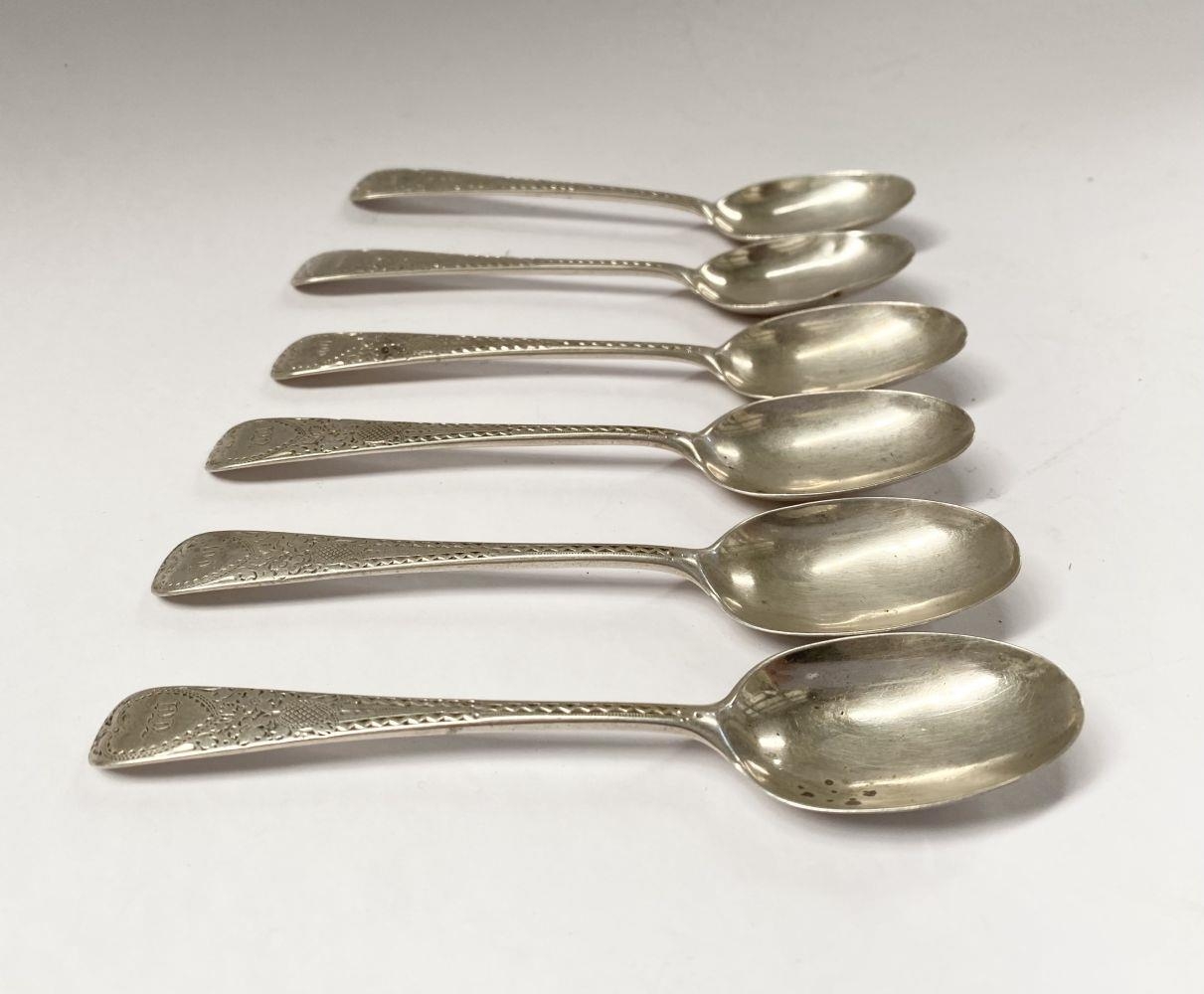 A SET OF SIX EDWARD VII BRIGHT CUT SILVER SPOONS, Maker Josiah Williams