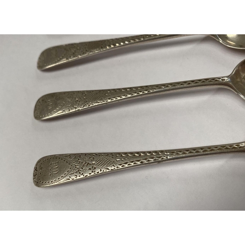 A SET OF SIX EDWARD VII BRIGHT CUT SILVER SPOONS, Maker Josiah Williams