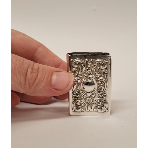 170 - A MIXED SILVER BOX / CASE LOT: includes; (i) A sterling silver pill box/trinket box with raised reli... 