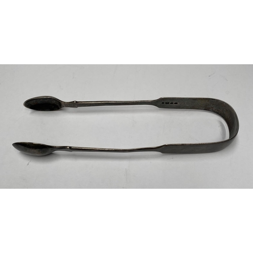 231 - TWO GEORGE V SILVER SUGAR TONGS, (i) Maker Holland, Aldwinckle & Slater (Thomas Alfred Slater, Walte... 