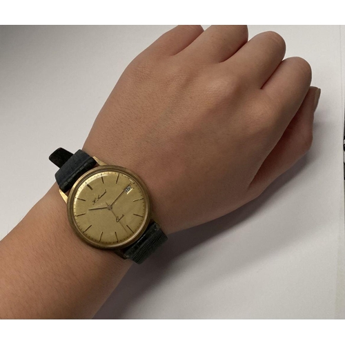 120 - A VINTAGE 9K GOLD H. SAMUEL SWISS QUARTZ GENTLEMANS WRISTWATCH, the dial reading ‘H. Samuel / Quartz... 