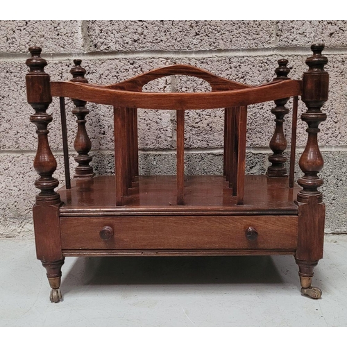 223 - A VERY GOOD QUALITY 19th CENTURY MAHOGANY CANTEBURY BOOK/MAGAZINE RACK, with four turned uprights th... 