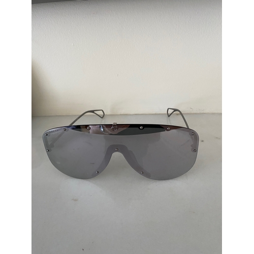 113 - A PAIR OF CASED GUCCI SUNGLASSES, comes with purchase receipts and papers, never used.