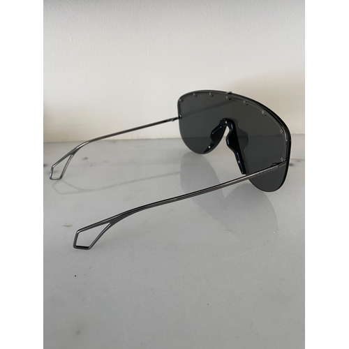113 - A PAIR OF CASED GUCCI SUNGLASSES, comes with purchase receipts and papers, never used.