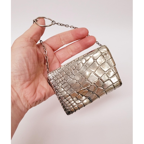 12 - AN EARLY 20TH CENTURY EDWARDIAN SILVER EVENING ‘DANCE CARD’ PURSE of rectangular envelope form with ... 