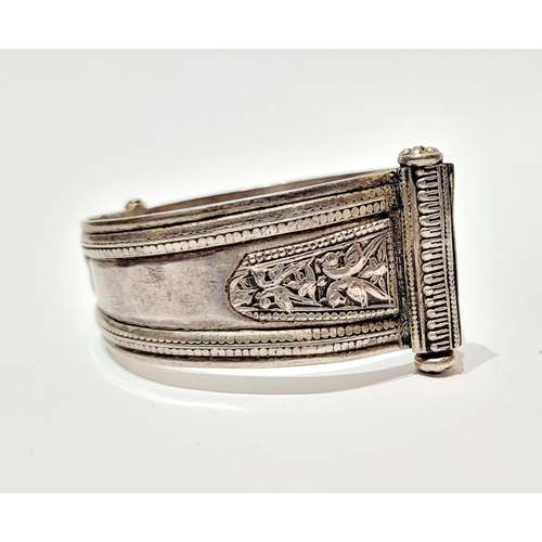 164 - A PAIR OF AFGHAN SILVER BANGLES, each decorated with beautiful bird & foliage decoration, the bangle... 