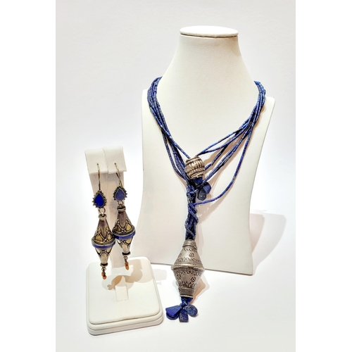 180 - A BEAUTIFUL LAPIS JEWELLERY SET; including a pair of pendant earrings & necklace. Unique design, nic... 