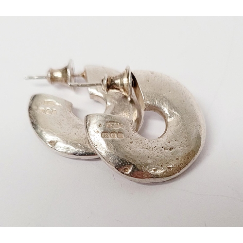 186 - A PAIR OF SOLID SILVER WRIGHT & TEAGUE SMOOTH CURL EARRINGS, each hallmarked 925 & with maker’s mark... 