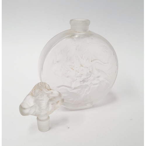 215 - A MID-CENTURY FROSTED PERFUME BOTTLE WITH RAISED RELIEF DESIGN SHOWING INTERTWINED FIGURES, with sto... 