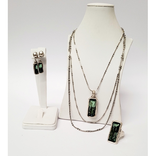 220 - A BEAUTIFUL UNO DE 50 AURORA BOREALIS SET; comprising of a pendant necklace, a pair of earrings & a ... 