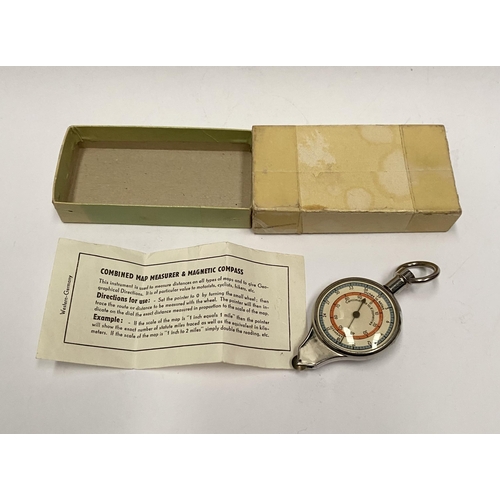 239 - A GERMAN COMBINED MAP MEASURER & MAGNETIC COMPASS, vintage Western-Germany, with inches to miles & c... 