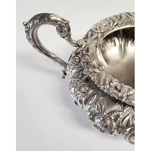 28 - A VERY FINE MID 19TH CENTURY IRISH SILVER TEA SET BY FREDERICK MANN & SON, the body of each piece ex... 